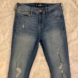 Hollister mid rise skinny jeans